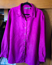 Chico's Fushia Solid Collared Woven Polyester Long Sleeve Button-Up Shirt Size 3 picture