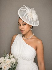 Elegant White Fascinator Tea Party Hat picture
