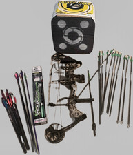 Bear archery rant Camo Compound Bow 70lb 25-30in w/ Arrows & Target picture