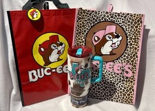 Buc-ee’s 40oz Texas Cow Print Tumbler/Shopper Bag Bundle. SHIPS NEXT BUS. DAY picture