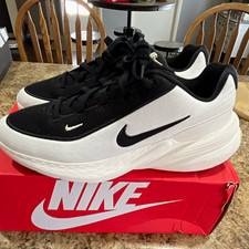 Nike Uplift SC Men’s Low Top Lace-Up Sneakers Sail/Black/Life Lime IB2765-100 picture