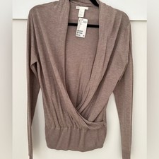 H&M Basic tan Sweater NWT picture