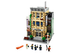 Lego Modular Buildings Set 10278 Police Station- Brand New damaged box picture