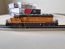 N-scale Kato Union Pacific UP SD40-2 Early #3214 DCC Tested Runs NO SOUND 1027 picture