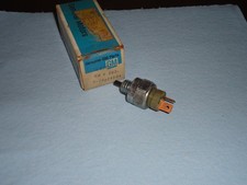 New NOS GM 4wd Indicator Switch 14024304 1979-1984 Chevrolet GMC Chevy Truck picture