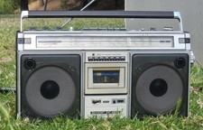 Sharp GF-8686 (Fully Working) - Vintage picture