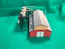 Life Like Plastic HO Scale Gauge Farmers Grain & Feed Industrial Building picture