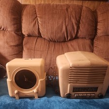 1930s Majestic 5T Clock/Radio (small) and 1930s Crosley Radio (large). For Parts picture
