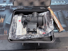 Trijicon MRO 5 MOA Red Dot in box…EXCELLENT CONDITION picture
