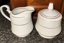 VTG Royal Majestic D’OR 8404 Creamer & Sugar Bowl w/ Lid White w/ Gold Trim  picture