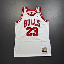 100% Authentic Michael Jordan Mitchell Ness 91 92 The Shrug Bulls Jersey L 44 picture