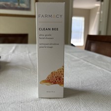 Farmacy Clean Bee Ultra Gentle Facial cleanser , 150ml picture