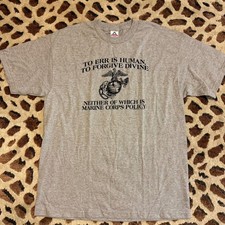 Grey vintage USMC tee with 