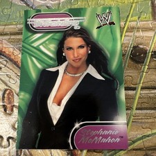 STEPHANIE McMAHON 2002 FLEER WWE ROYAL RUMBLE DIVASTATING WRESTLING #D7 picture