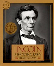 Lincoln: A Photobiography (Houghton Mifflin social studies) - VERY GOOD picture