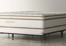 Saatva Classic 11.5in Luxury Firm Hybrid Mattress King (New) picture