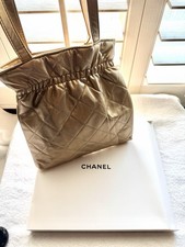 CHANEL Beaute Gold Quilted Tote Bag VIP GWP Shoulder Bag Box BNIB picture