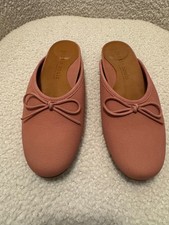 Gentle Souls (Kenneth Cole) Eugene Bow Slide Color Pink Clay Size 7.5 M NIB picture