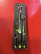 Mac Tools 3 Pc Ratchet Set Green Handle in foam, 1/4,3/8,1/2 low use picture