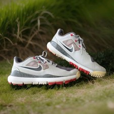 Nike Tiger Woods TW 14 Golf Shoes Mens Sz US 8 UK 7 Grey Black Red 652627-001 picture