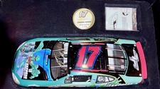 Matt Kenseth #17 Martian Manhunter/Justice League 1:24 Team Caliber Autographed picture
