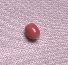 1.1ct Queen Natural Conch Pearl, Oval Shape, Pink Color and Flame picture