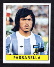 1979-80 Panini Calciatori Daniel Passarella #314 European Stars Unpeeled Back picture