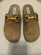 Steve Madden Masin Clogs Horsebit Slide Mules Color Taupe Suede  Size 8 M NIB picture