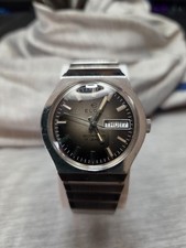 Elgin automatic watch mens vintage running picture