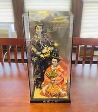Vintage Japanese Ryukyu Dolls Couple in Display Case Okinawa Kimono Figurines picture