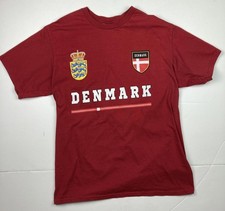 Port & Company Denmark National Flag Crest Red T-Shirt Men’s Medium 100% Cotton  picture