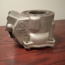 GENUINE YAMAHA CYLINDER TOP END YZ125 1997 1998 1999 2000 2001 picture