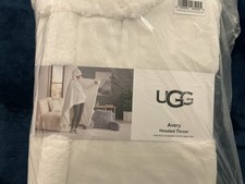 UGG unisex hooded throws for fall / winter picture