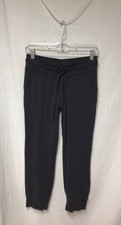 Lululemon Ready to Rulu Jogger Crop W6BEWS Women’s Size 6 Black EUC picture
