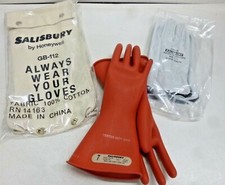 NEW Salisbury 11