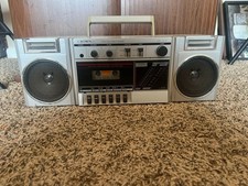 Crown Japan Model CSC-155 Stereo Radio Cassette Recorder Boombox picture