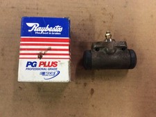 NEW Raybestos WC37640 Premium Rear Drum Brake Wheel Cylinder picture
