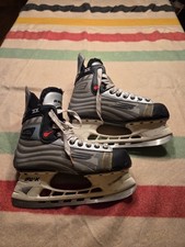 Bauer Vapor XX Hockey Skates Size 9.5, Excellent Condition picture