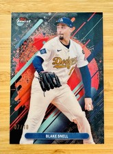 2025 Topps Finest Blake Snell #219 Rare Black 7/10 Jersey Number Match picture