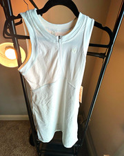 Lululemon White Full Zip Breathable Stretch Mesh Tank Top Women’s Size 2 picture