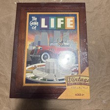 BRAND NEW Vintage Life Wooden Bookshelf Game picture