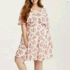 Torrid Pale Pink Floral Chiffon Dress Size 12 picture