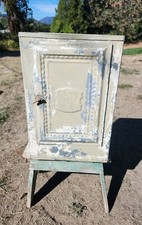 Vtg Rustic Tin Metal Pie Safe Bread Cake Cabinet Farmhouse Decor Nice Patina picture