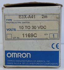 Omron E3X-A41-2M Photoelectric Sensor picture
