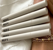 NIB 100% Authentic REFY Lip Blur Lip Liner,0.029oz,7 colors picture