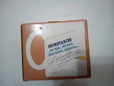 1987 Vintage Hallmark Secretaries Mug “Secretaries Run the World”-New picture