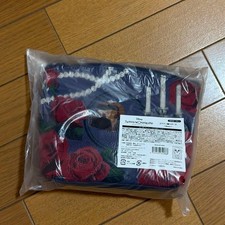 TwistedWonderland Gobelin Woven Pouch Winter picture
