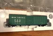 ATLAS HO Scale RTR Penn Central 50' Precision Design Box Car #166087 BRAND NEW picture