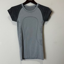 Lululemon Swiftly Tech Short Sleeve Top Lace Silver Slate 2012 Running Sporty picture