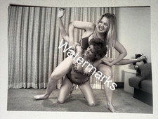 Apartment WRESTLING Sports Review 5